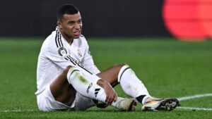 Read more about the article Real Madrid – Villarreal : le Real gagne mais perd Mbappé