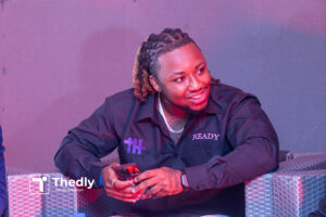 Read more about the article Teddy Hashtag se déclare prêt avec son nouvel album “READY”