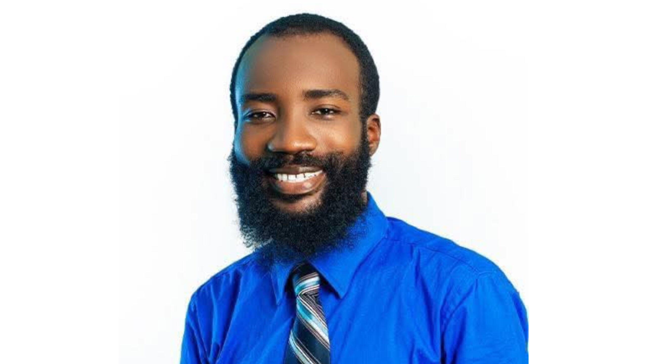 Read more about the article Affaire John Cadafy Noël : Le journaliste retrouve la liberté après quatre mois de détention