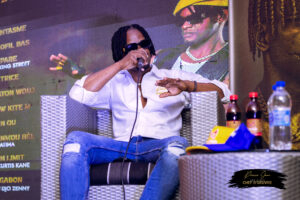 Read more about the article Pierre Jean présente à la presse son nouveau chef-d’œuvre musical