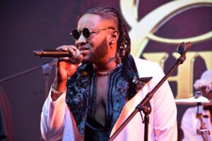 Read more about the article Le groupe Chwam célèbre ses 5 ans de carrière au Ritz Kinam II